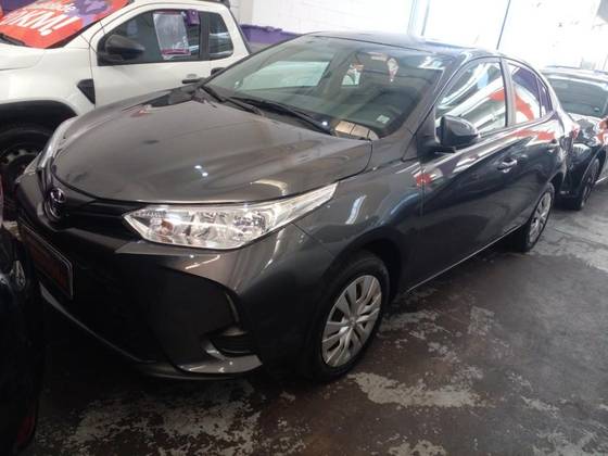 TOYOTA YARIS 1.5 16V FLEX SEDAN XL MULTIDRIVE TOYOTA YARIS 1.5 16V FLEX SEDAN XL MULTIDRIVE